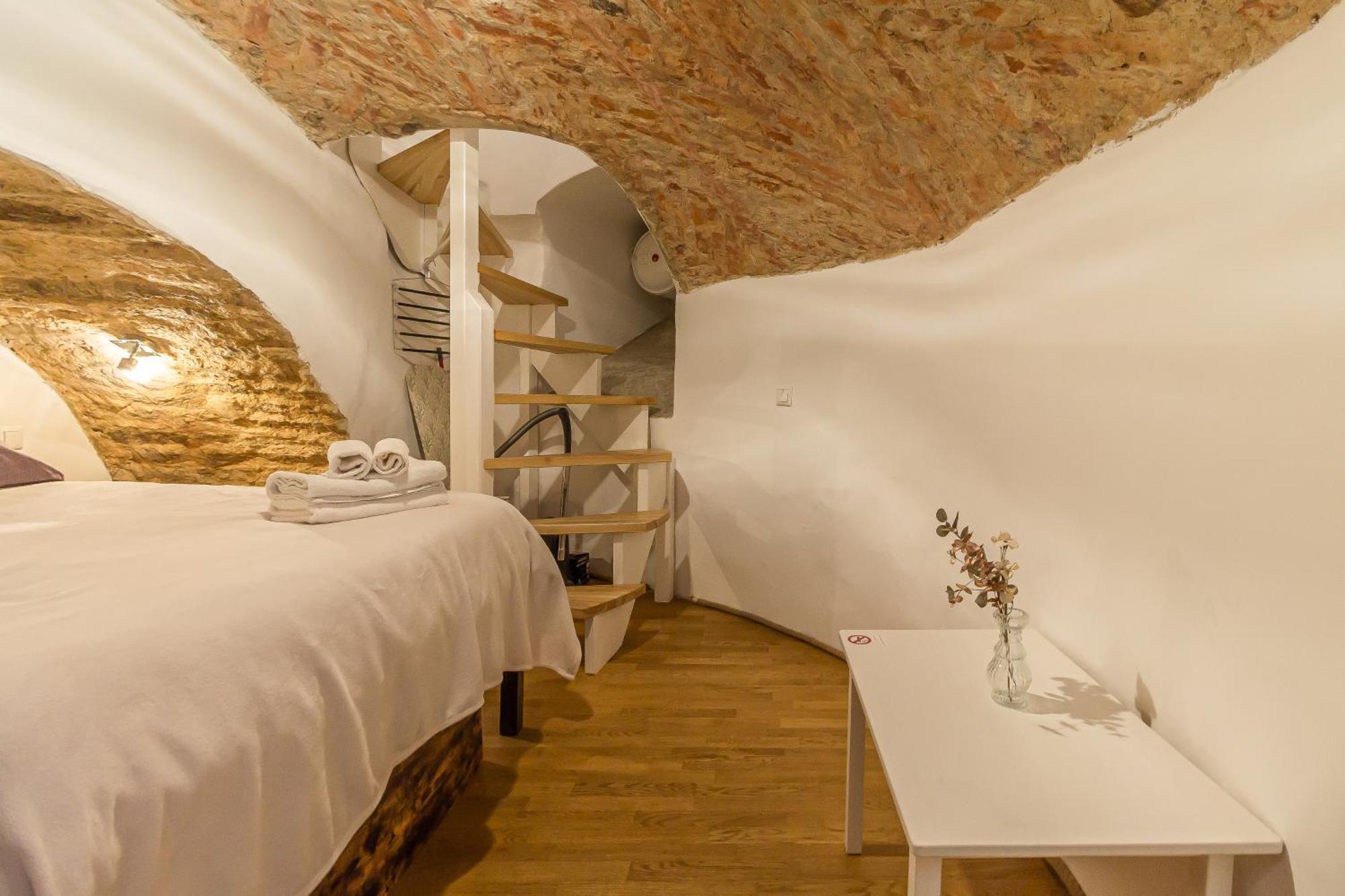 In A Real Medieval Tower, Lower Floors * Talin