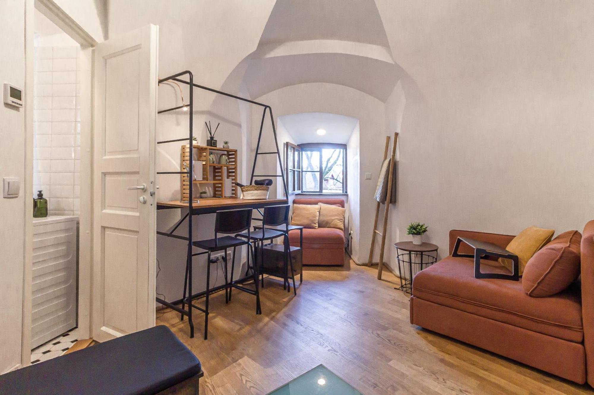 In A Real Medieval Tower, Lower Floors Apartamento